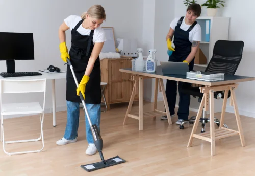 Nettoyage de bureau professionnel à Pied-de-Borne